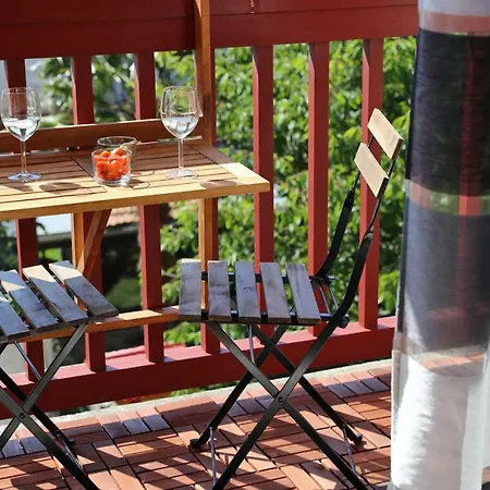 Joli T3 En Duplex Tout équipé *