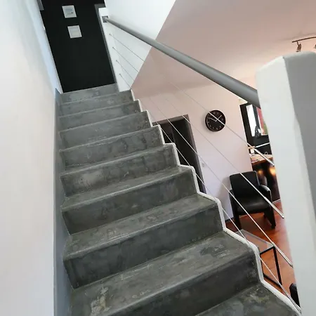 Joli T3 En Duplex Tout équipé Biarritz